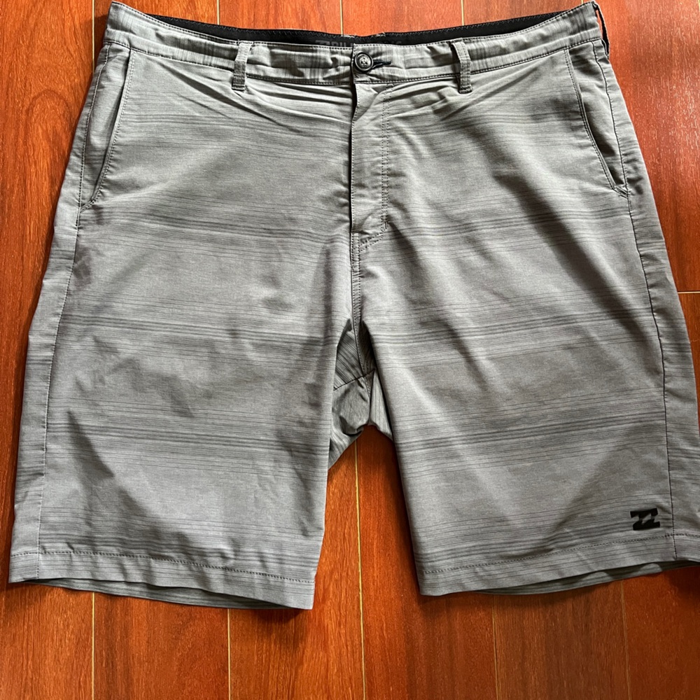 Billabong men’s swim/casual shorts